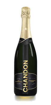 Clos19 on X: It's spritz o'clock! Start your Saturday lunch with Chandon  Garden Spritz: a pre-mixed, ready to drink, additive-free spritz. Now  available in Germany:  Coming soon in the UK . .