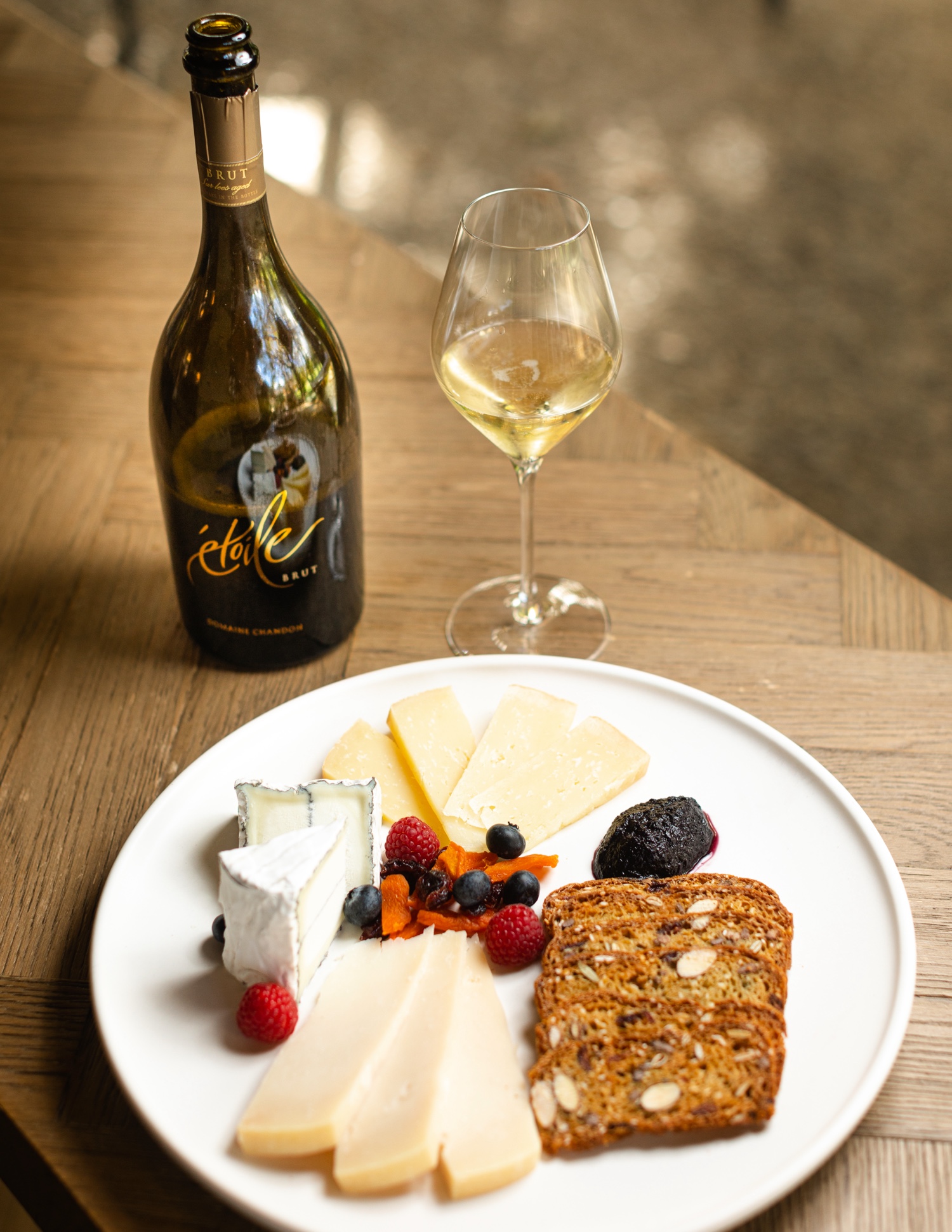 Discover the remarkable craft behind our ultimate sparkling.