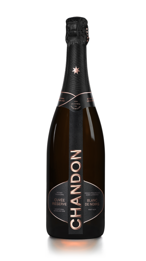 Una botella de Cuvée RÉSERVE BLANC DE NOIRS producida en CHANDON Argentina, Mendoza