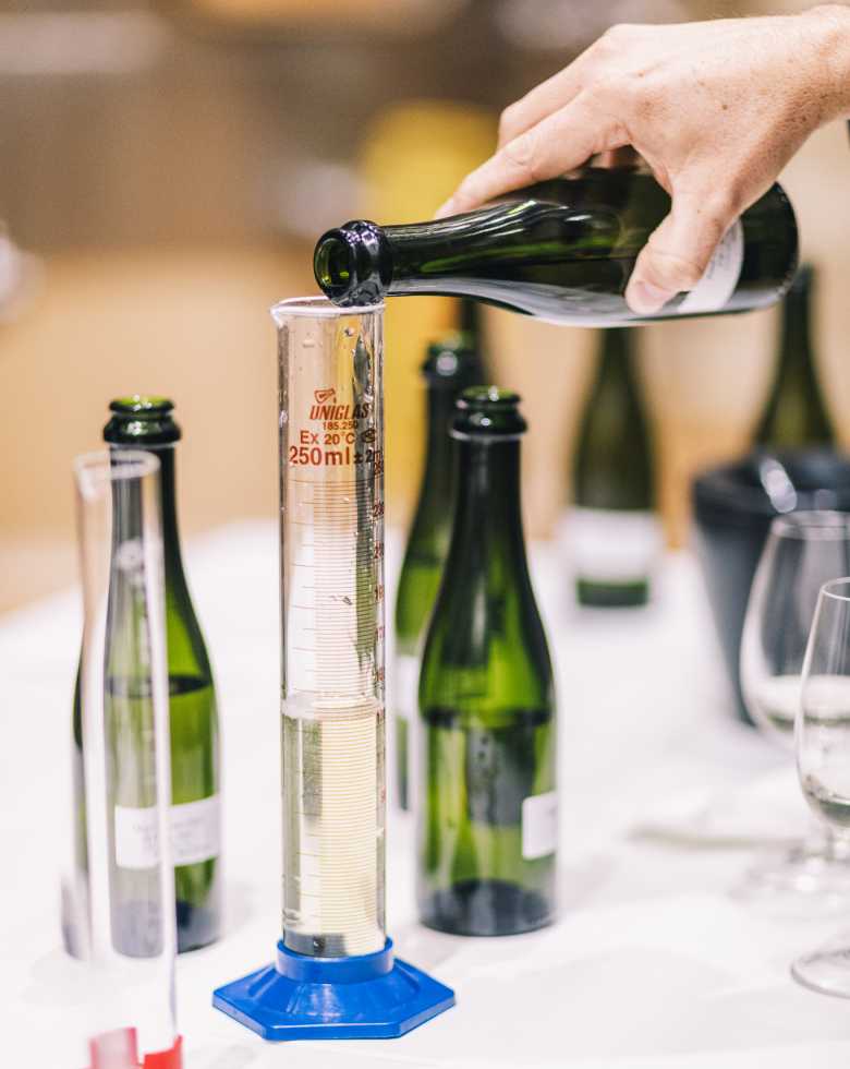 Oficina de montagem na casa CHANDON no Brasil