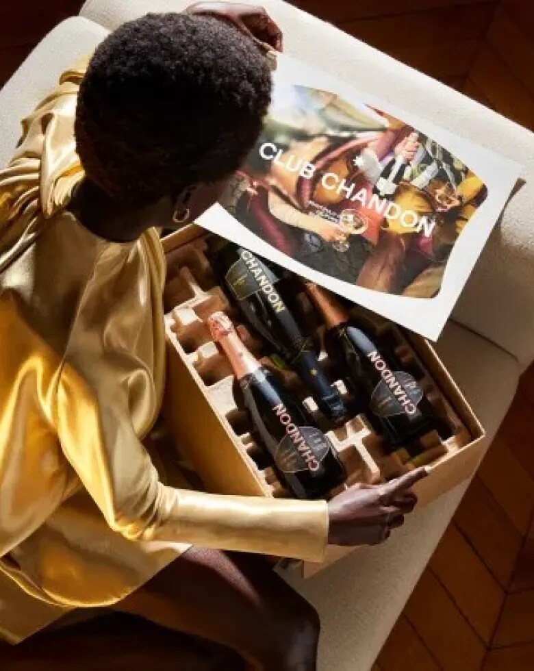 A people who open his club box in Yarra CHANDON Australia