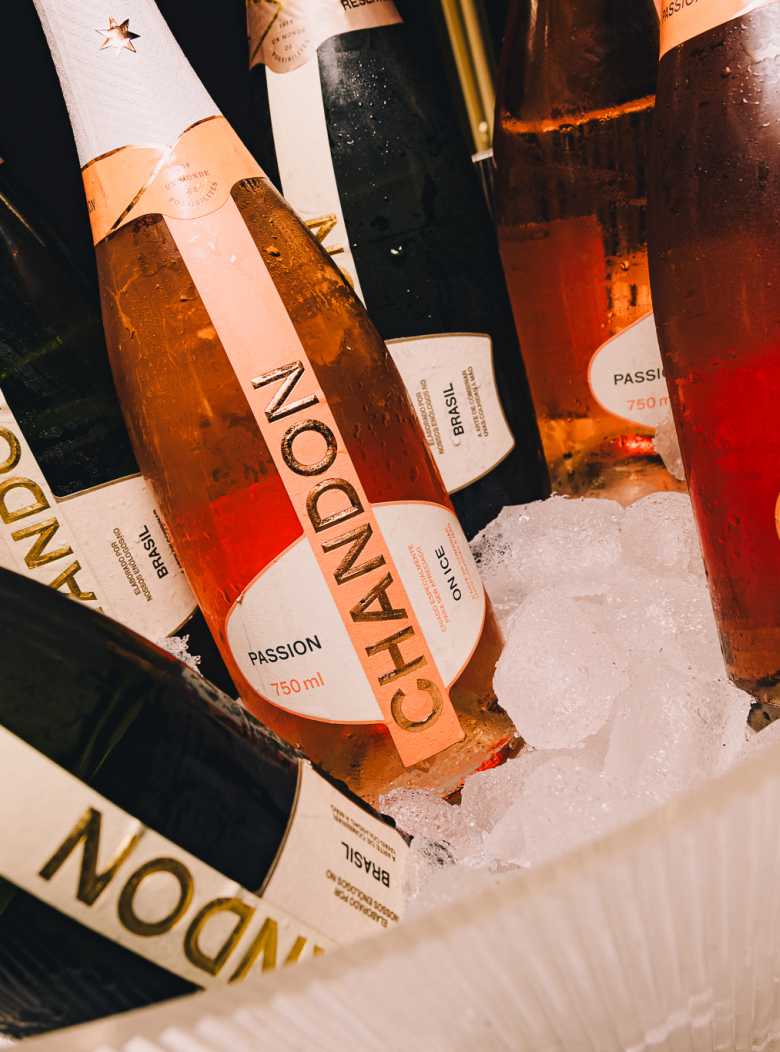 selo de gelo contendo CHANDON Brut e passion